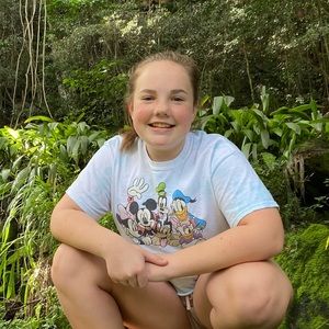 Meet your Posher, Cloe